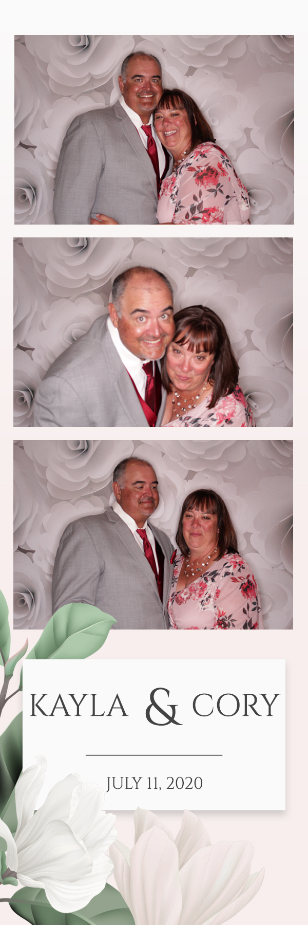 Kayla and Cory Wedding | View more photos from the event at gallery.photoboothbillings.com/u/PhotoBoothBillings/Kayla-and-Cory-Wedding